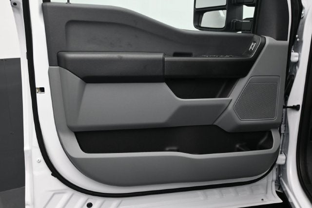 2027 Ford F-350SD XL DRW