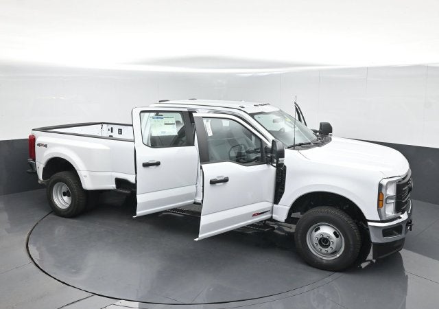 2027 Ford F-350SD XL DRW