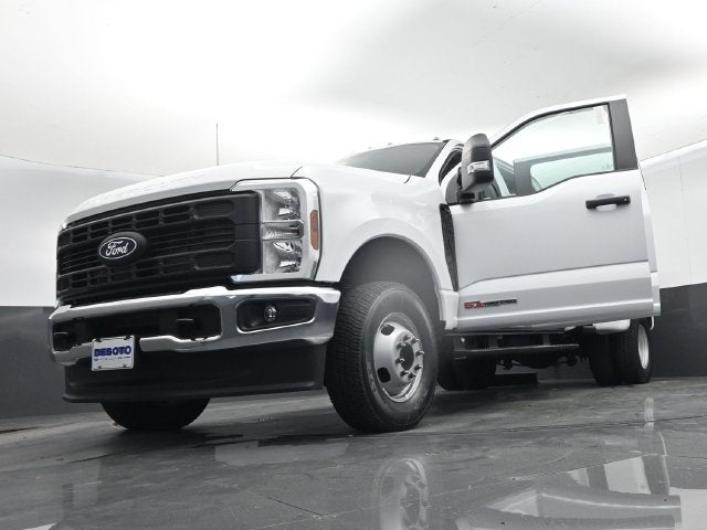 2027 Ford F-350SD XL DRW
