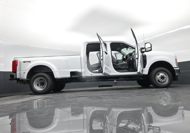 2027 Ford F-350SD XL DRW