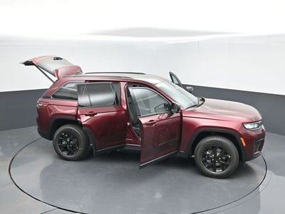 2026 Jeep Grand Cherokee GRAND CHEROKEE LAREDO ALTITUDE 4X4