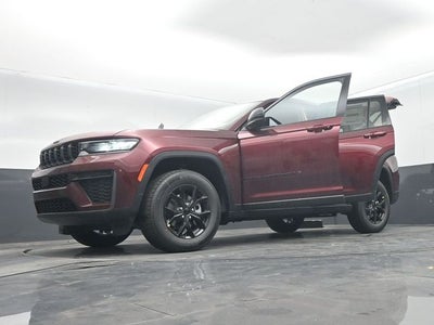 2026 Jeep Grand Cherokee GRAND CHEROKEE LAREDO ALTITUDE 4X4