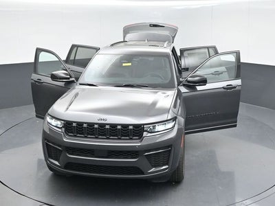2026 Jeep Grand Cherokee GRAND CHEROKEE LAREDO ALTITUDE 4X4