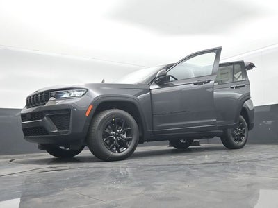 2026 Jeep Grand Cherokee GRAND CHEROKEE LAREDO ALTITUDE 4X4