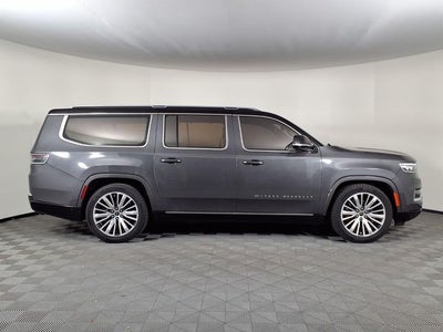 2023 Jeep Grand Wagoneer L Series III 4x4