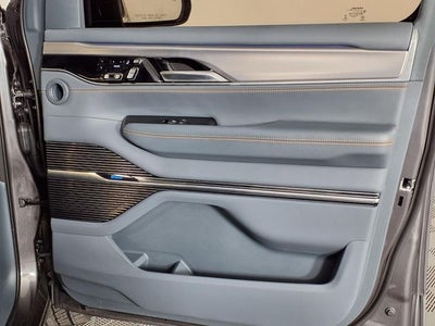 2023 Jeep Grand Wagoneer L Series III 4x4