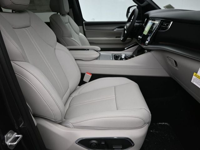 2026 Jeep Grand Wagoneer GRAND WAGONEER LIMITED RESERVE 4X4