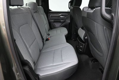 2021 RAM 1500 Big Horn Quad Cab 4x4 6'4' Box