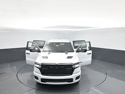 2026 RAM Ram 1500 RAM 1500 EXPRESS CREW CAB 4X4 5'7' BOX