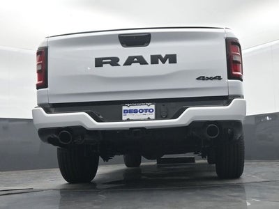2026 RAM Ram 1500 RAM 1500 EXPRESS CREW CAB 4X4 5'7' BOX