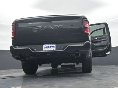 2026 RAM Ram 1500 RAM 1500 EXPRESS CREW CAB 4X4 5'7' BOX