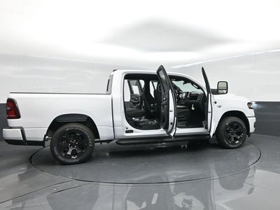 2026 RAM Ram 1500 RAM 1500 EXPRESS CREW CAB 4X4 5'7' BOX