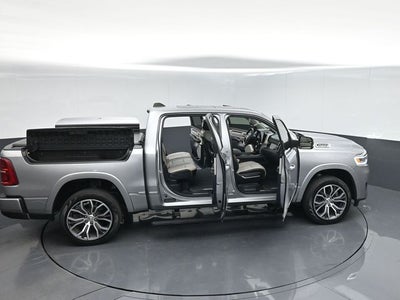 2025 RAM 1500 Tungsten Crew Cab 4x4 5'7' Box