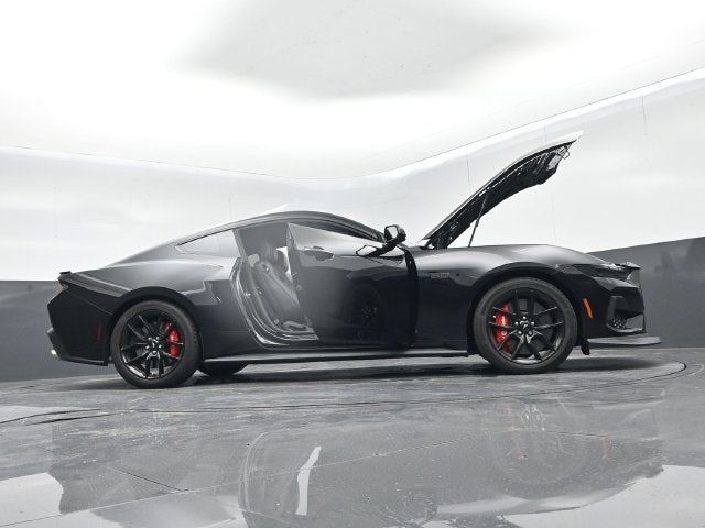 2025 Ford Mustang GT Premium Fastback