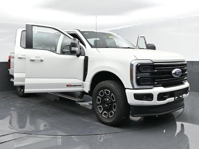 2025 Ford F-250 Platinum