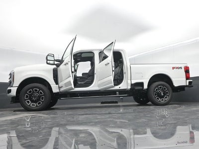 2025 Ford F-250 Platinum