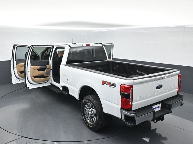 2023 Ford F-350 LARIAT