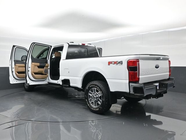 2023 Ford F-350 LARIAT