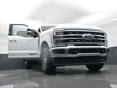 2023 Ford F-350 LARIAT