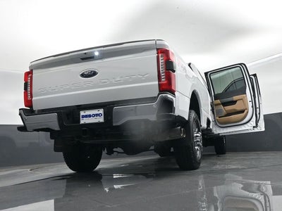 2023 Ford F-350 LARIAT