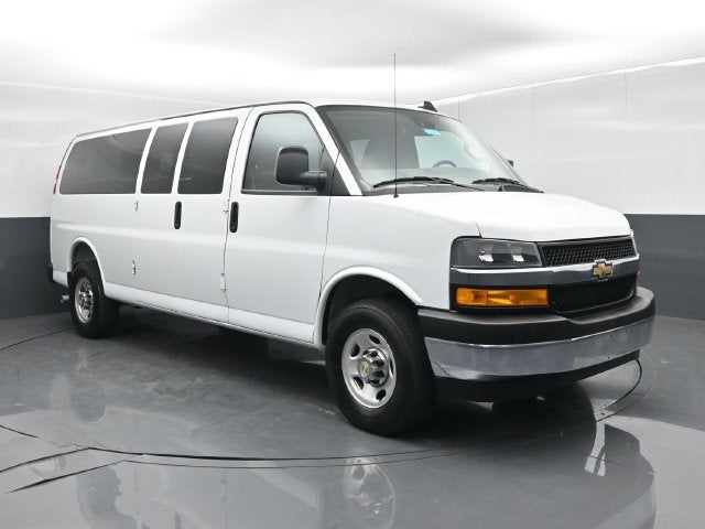 2025 Chevrolet Express Passenger RWD 3500 Extended Wheelbase LT