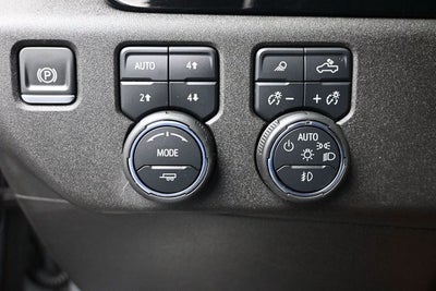 2025 Chevrolet Silverado 3500HD 4WD Crew Cab Long Bed LT