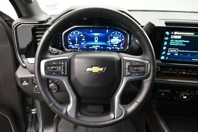 2025 Chevrolet Silverado 3500HD 4WD Crew Cab Long Bed LT