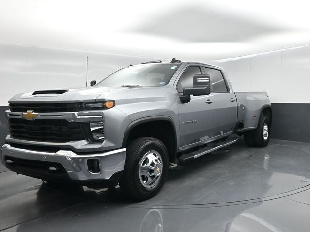 2025 Chevrolet Silverado 3500HD 4WD Crew Cab Long Bed LT