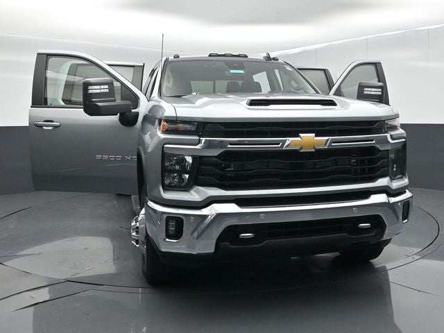 2025 Chevrolet Silverado 3500HD 4WD Crew Cab Long Bed LT