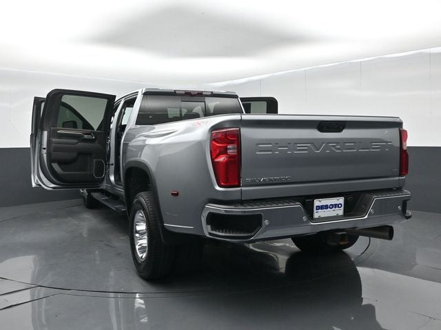 2025 Chevrolet Silverado 3500HD 4WD Crew Cab Long Bed LT