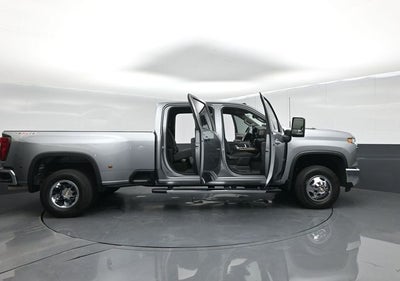 2025 Chevrolet Silverado 3500HD 4WD Crew Cab Long Bed LT