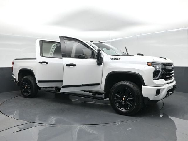 2024 Chevrolet Silverado 3500HD 4WD Crew Cab Standard Bed High Country