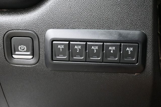 2024 GMC Sierra 2500HD 4WD Double Cab Standard Bed Pro
