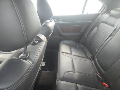 2015 Lincoln MKS Base
