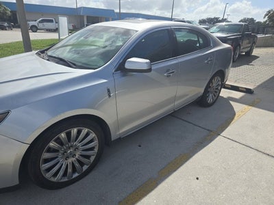 2015 Lincoln MKS Base