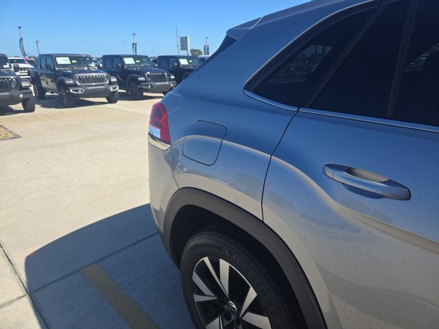 2023 Volkswagen Atlas Cross Sport 2.0T SE