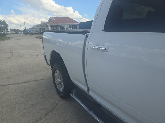2019 RAM 3500 Big Horn Crew Cab 4x4 6'4' Box