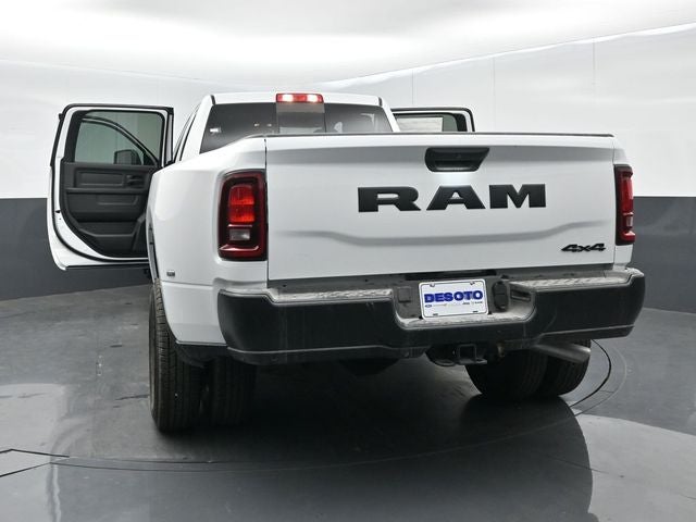 2026 RAM Ram 3500 RAM 3500 TRADESMAN CREW CAB 4X4 8' BOX
