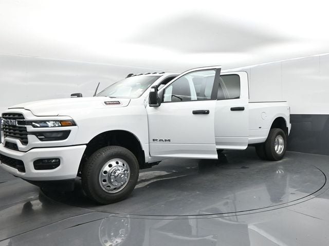2026 RAM Ram 3500 RAM 3500 BIG HORN CREW CAB 4X4 8' BOX