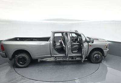 2026 RAM Ram 3500 RAM 3500 LARAMIE CREW CAB 4X4 8' BOX