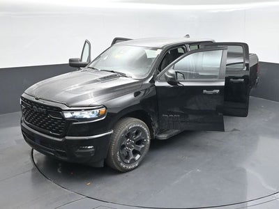 2026 RAM Ram 1500 RAM 1500 EXPRESS CREW CAB 4X4 5'7' BOX