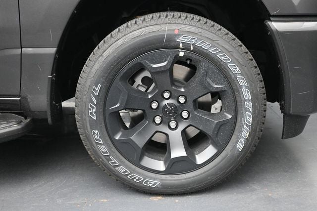 2026 RAM Ram 1500 RAM 1500 EXPRESS CREW CAB 4X4 5'7' BOX