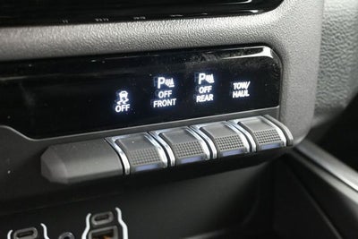 2026 RAM Ram 1500 RAM 1500 EXPRESS CREW CAB 4X4 5'7' BOX