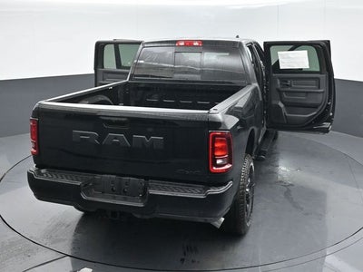 2026 RAM Ram 2500 RAM 2500 BLACK EXPRESS CREW CAB 4X4 6'4' BOX