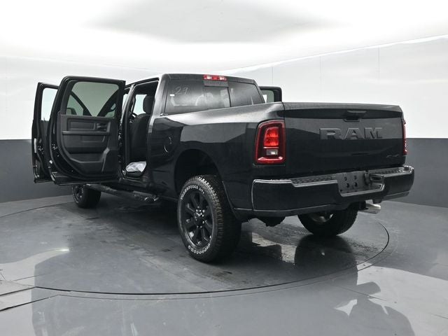 2026 RAM Ram 2500 RAM 2500 BLACK EXPRESS CREW CAB 4X4 6'4' BOX