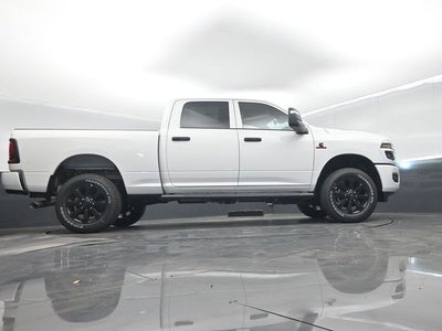 2026 RAM Ram 2500 RAM 2500 BLACK EXPRESS CREW CAB 4X4 6'4' BOX