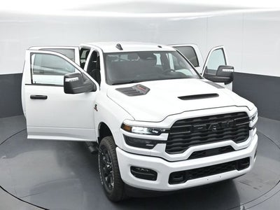 2026 RAM Ram 2500 RAM 2500 BLACK EXPRESS CREW CAB 4X4 6'4' BOX