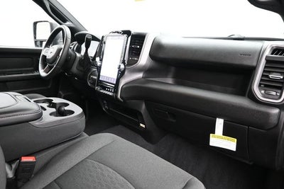 2026 RAM Ram 2500 RAM 2500 BLACK EXPRESS CREW CAB 4X4 6'4' BOX