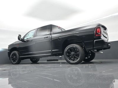 2026 RAM Ram 2500 RAM 2500 BLACK EXPRESS CREW CAB 4X4 6'4' BOX