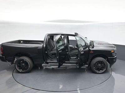 2026 RAM Ram 2500 RAM 2500 BLACK EXPRESS CREW CAB 4X4 6'4' BOX